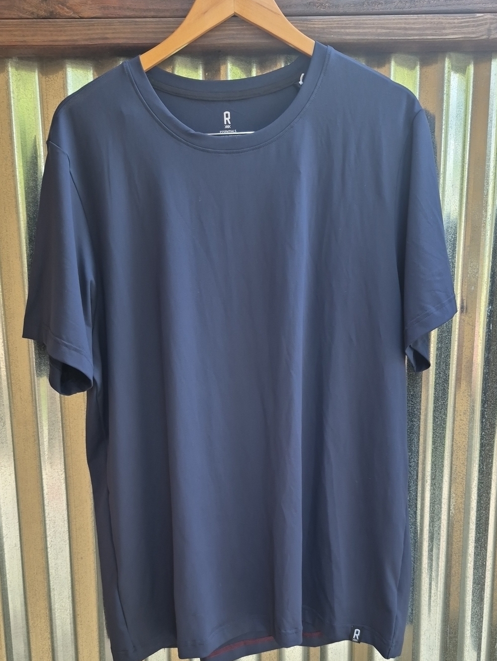 Rhone Essentials XL Standard Fit Short Sleeve Navy Crew Neck Moisture Wicking